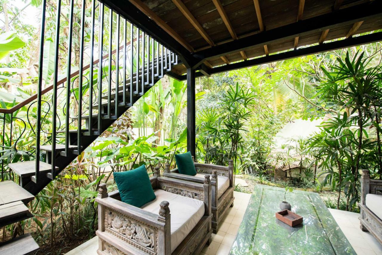 Ubud Tropical Exterior photo